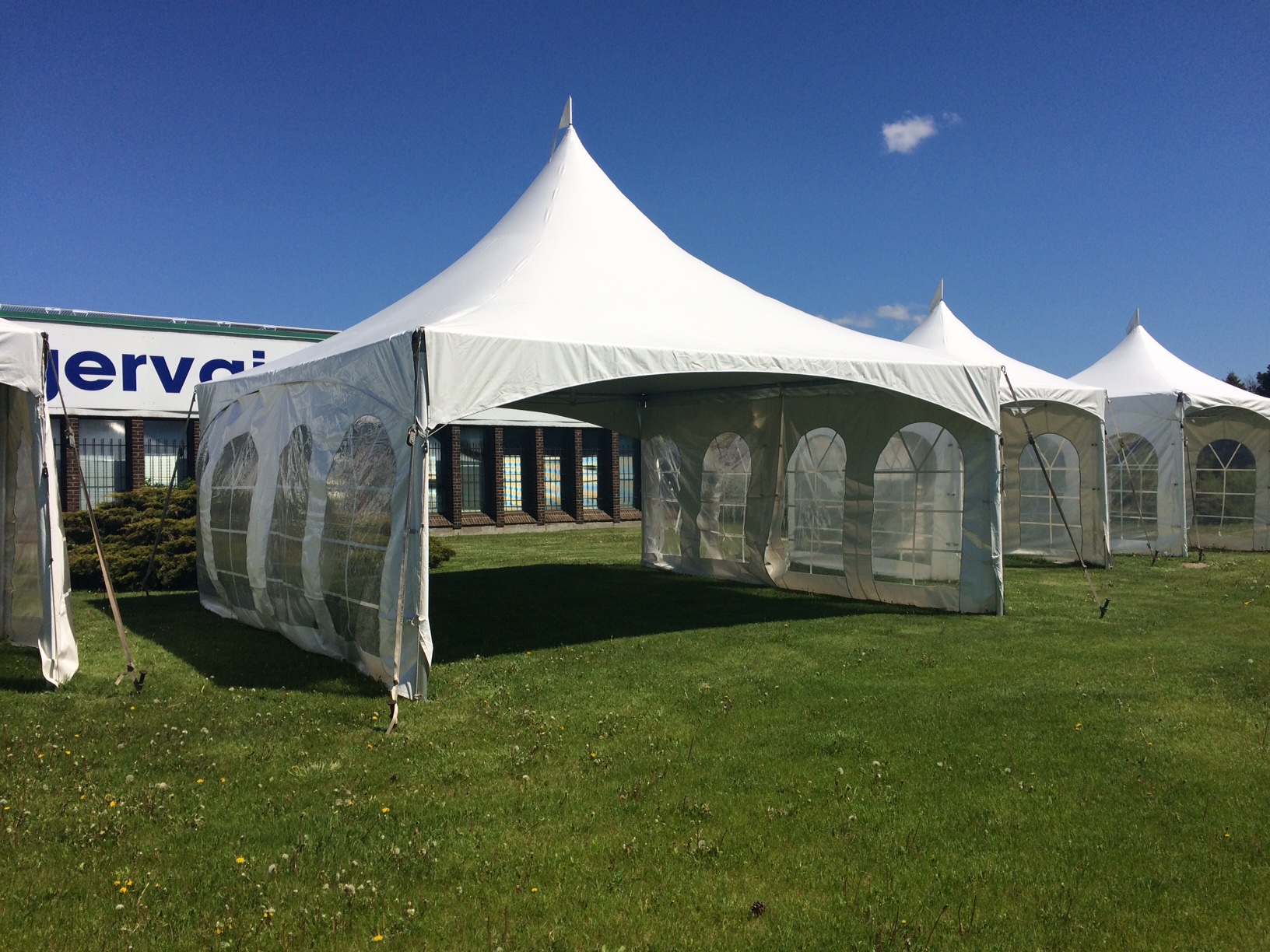 20X20 WHITE HIGH TOP TENT