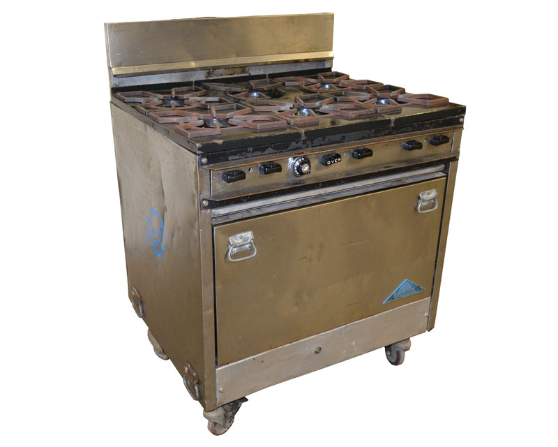 PROPANE OVEN w 6 BURNERS - Requires 30 LB Tank. THIS ITEM IS DELIVERY ONLY.
