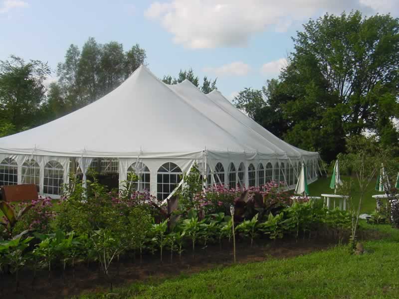 50 X 90 WHITE POLE TENT (For up to 450 people)